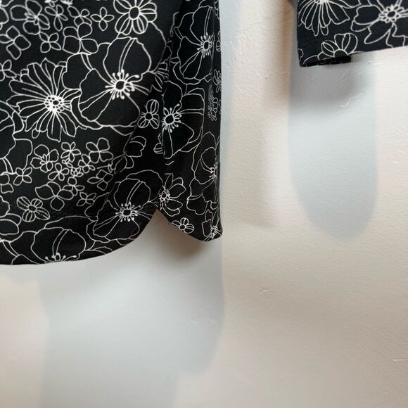 J.Jill Wearever Collection Black with White Florals Size Large - Picture 6 of 13